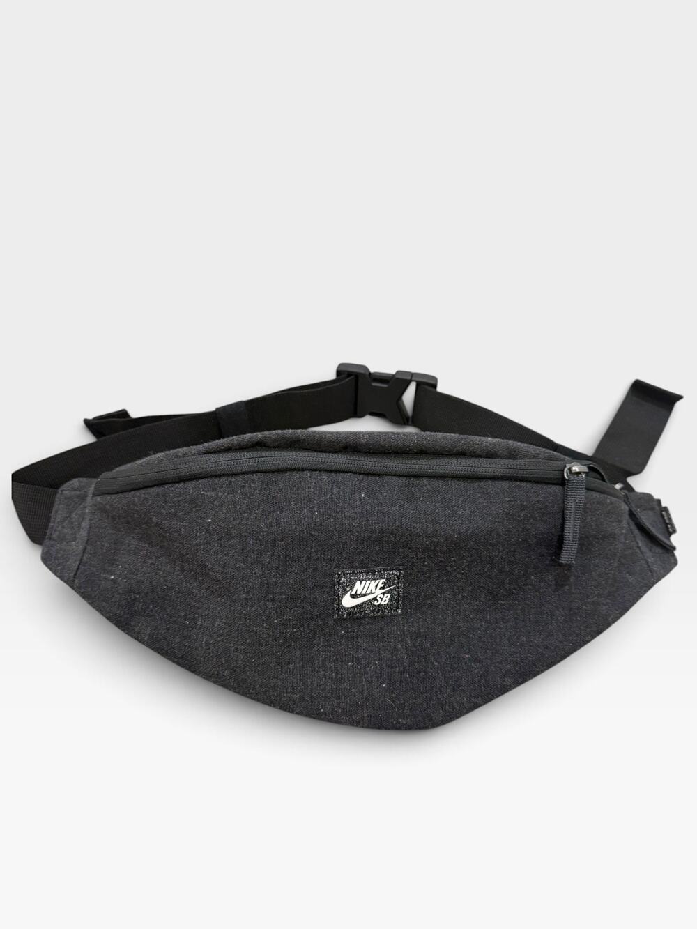NIKE SB Icon Fanny Pack Dark Heather Grey Crossbody Skate Bag NWOT